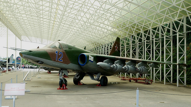 Samolot typu Sukhoi Su-25. Źródło: Johnny Comstedt, CC BY-NC-ND 2.0