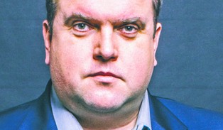 Krystalicznie uczciwy człowiek. Wywiad z Pawłem Piskorskim