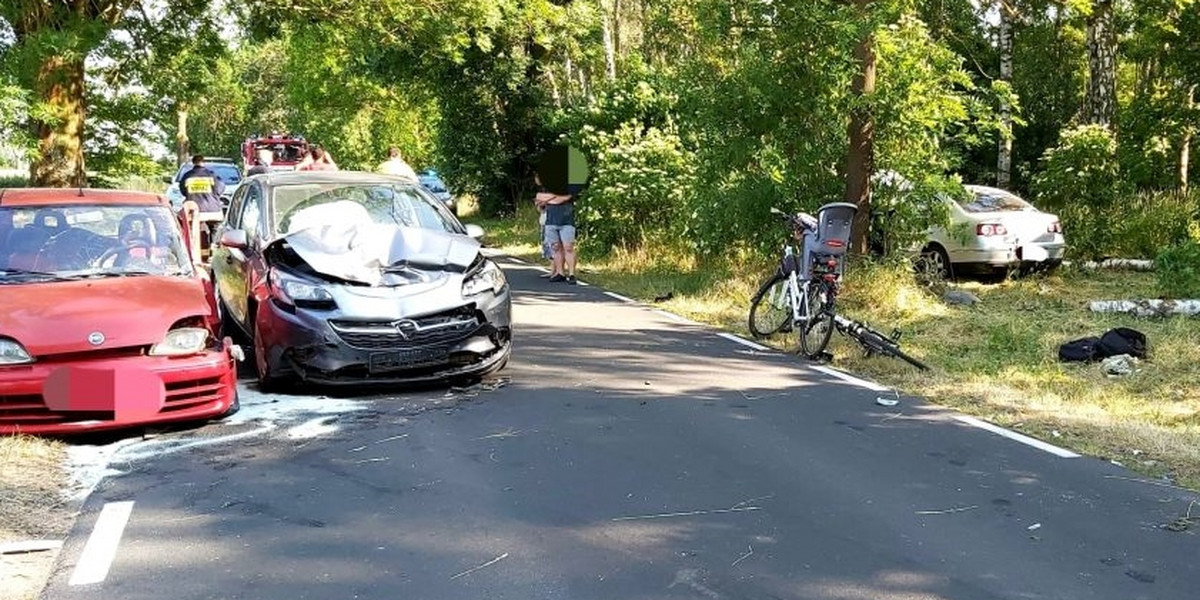 Wypadek z udziałem rowerzystów w Wielkopolsce. 
