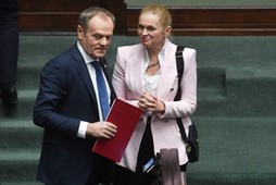 Donald Tusk i Barbara Nowacka