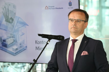 Prezes największego polskiego banku odchodzi. Złożył rezygnację