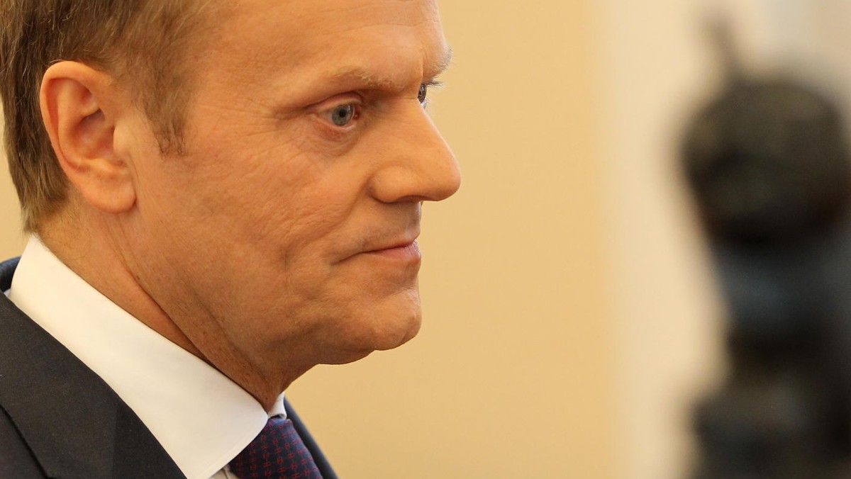 VAT pozostanie na obecnym poziomie - poinformował w poniedziałek na konferencji prasowej premier Donald Tusk. Ustawa o VAT zakłada obniżenie w 2014 r. stawek tego podatku podniesionych w 2011 r.