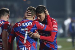 Starcie lidera z mistrzem hitem 26. kolejki PKO Ekstraklasy