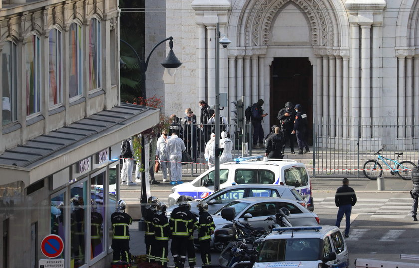 Atak nożownika przy kościele w Nicei. Są ofiary i ranni