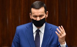 Premier Morawiecki apeluje: Odłóżmy na bok polityczne spory