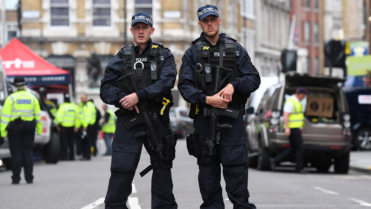 Państwo Islamskie przyznało się do przeprowadzenia w sobotę zamachu w Londynie. Oświadczenie IS w tej sprawie opublikowała w niedzielę związana z dżihadystami agencja Amak. W wyniku zamachu zginęło co najmniej siedem osób, a 48 zostało rannych.