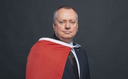 Przemysław Hauser - człowiek, który pomógł pogodzić Kubę i USA. "Wszyscy chcą robić interesy na Kubie. Oprócz Polski"