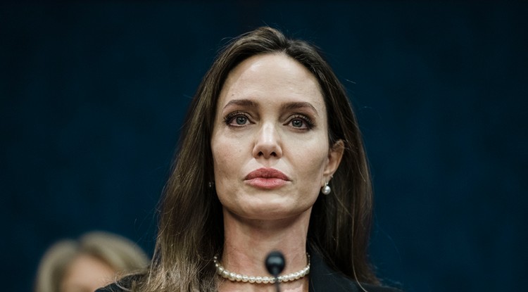 Angelina Jolie lányával együtt dolgozik Fotó: Getty Images