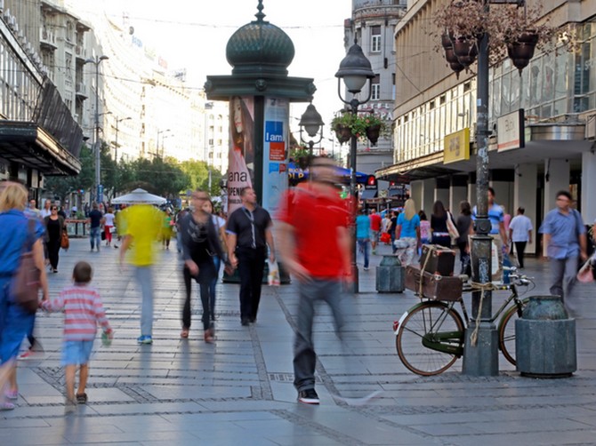 "Bog mora da joj je na 1. mestu, a ovo je ostalih 9 stvari koje tražim od žene": Oglas zbog kog krv ključa