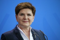 Premier o wotum nieufności wobec szefa MON: Zachowanie PO - mało merytoryczne