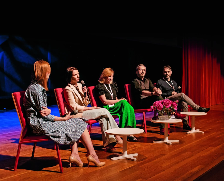 Jak wykorzystać potencjał kobiet w mediach, rozmawiali (od lewej): Agnieszka Filipiak, Aleksandra Danel, Katarzyna Janowska, Krzysztof Skórzyński i Konrad Maj.