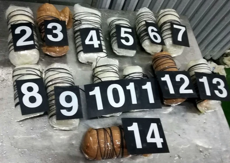 Paketi zlata izvađeni iz rezervoara 