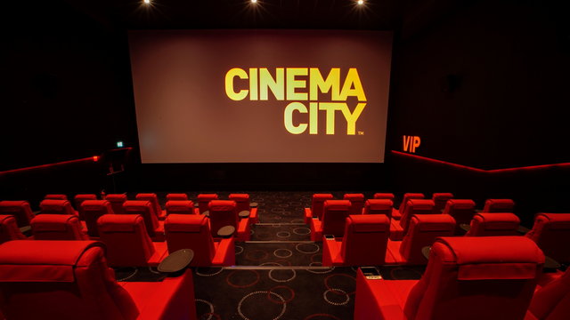 Árat emel a Cinema City: lassan luxussá válik a mozizás