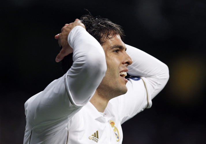 Brazylijczyk Kaká załamany po przegranej z Bayernem Monachium w półfinale Ligi Mistrzów