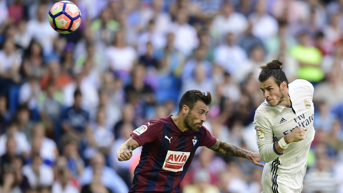 Eibar to rewelacja sezonu w La Liga. W niedzielę skazywany na pożarcie zespół po raz pierwszy w historii urwał punkty Realowi na Santiago Bernabeu. Dwaj piłkarze klubu z Kraju Basków Antonio Luna i Sergi Enrich zadbali o to, by o Eibarze zrobiło się głośno również z powodu scen pozaboiskowych.