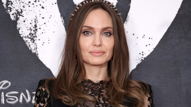 Angelina Jolie na randce z popularnym wokalistą. Będzie miłość?