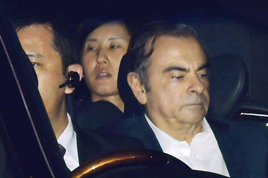 Carlos Ghosn po opuszczeniu aresztu w kwietniu 2019 r.