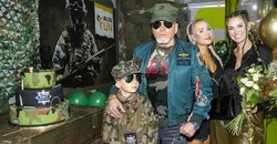 Syn Krzysztofa Rutkowskiego dostał na urodziny koperty z pieniędzmi. Co z nimi zrobi?