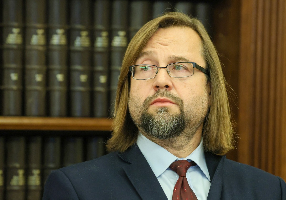 "Nie chcemy likwidować umów cywilnoprawnych". Szef PIP wyjaśnia