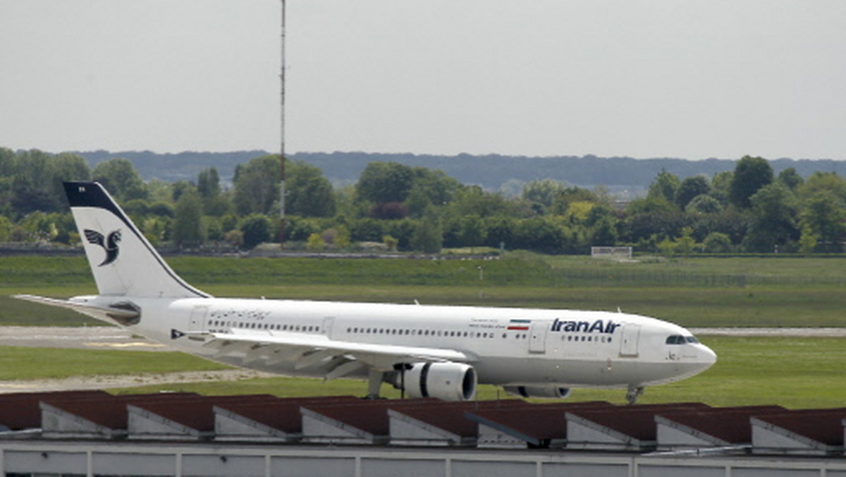 50 osób uratowano z irańskiego samolotu pasażerskiego Iran Air, który rozbił się w pobliżu miasta Urmia, na północnym-zachodzie Iranu - podała agencja Fars, powołując się na władze. Na pokładzie samolotu znajdowało się 105 osób.