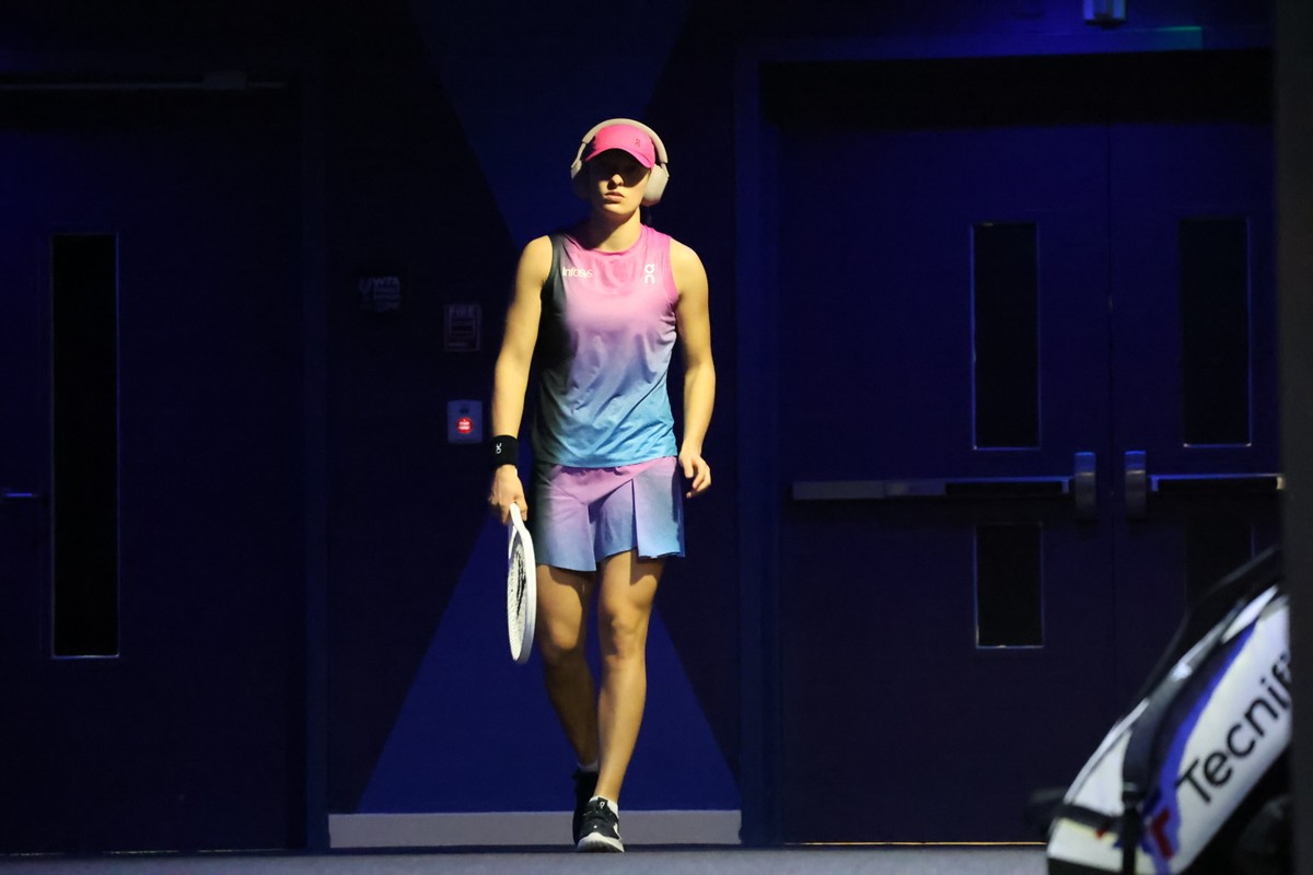 Iga Świątek przed meczem Grupy Pomarańczowej tenisowego turnieju WTA Finals 2024 z Rosjanką Darią Kasatkiną
