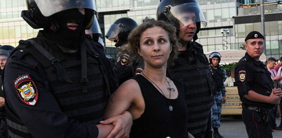 Liderka Pussy Riot uciekła z Rosji. Sprytnie oszukała służby [ZDJĘCIA]