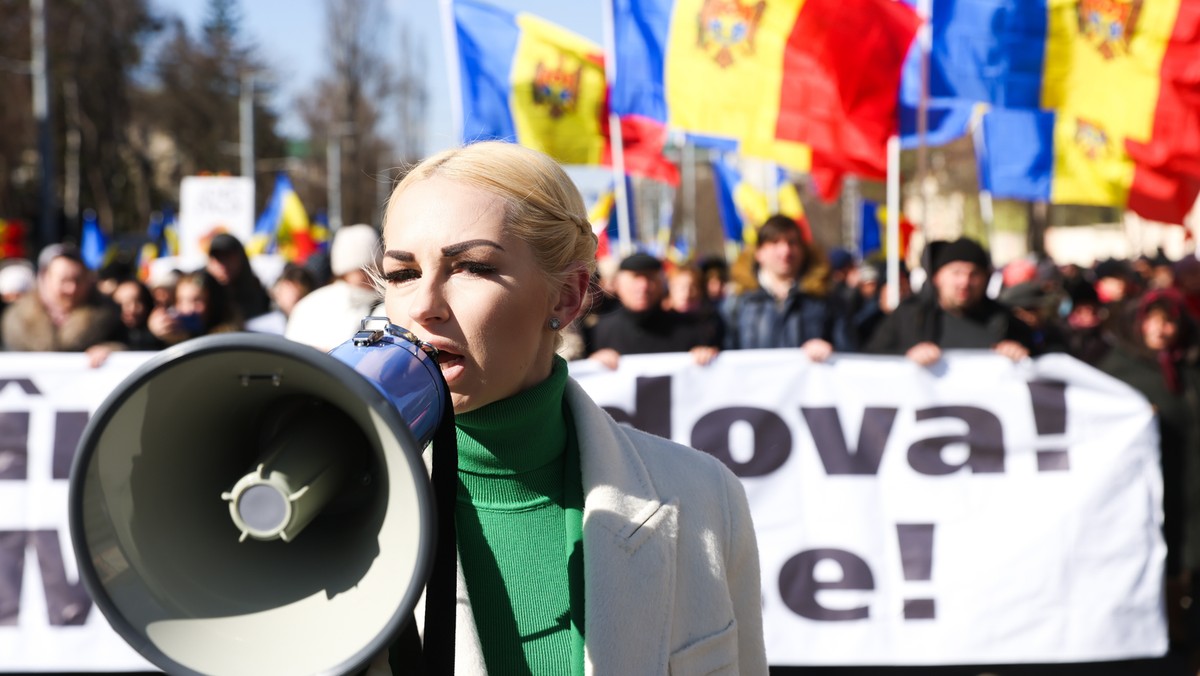 Wiceprzewodnicząca prorosyjskiej Partii Sor Marina Tauber podczas demonstracji 12 marca w Kiszyniowie