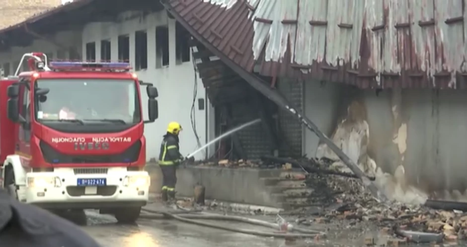 Gašenje požara u Novom Sadu