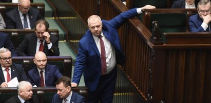 Zaskakująca decyzja. Polityk PiS wycofał się z walki o prezydenturę stolicy. Kto za niego?