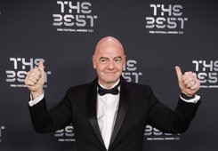 Gianni Infantino nadal będzie rządził futbolem. W FIFA bez zmian na 'tronie'