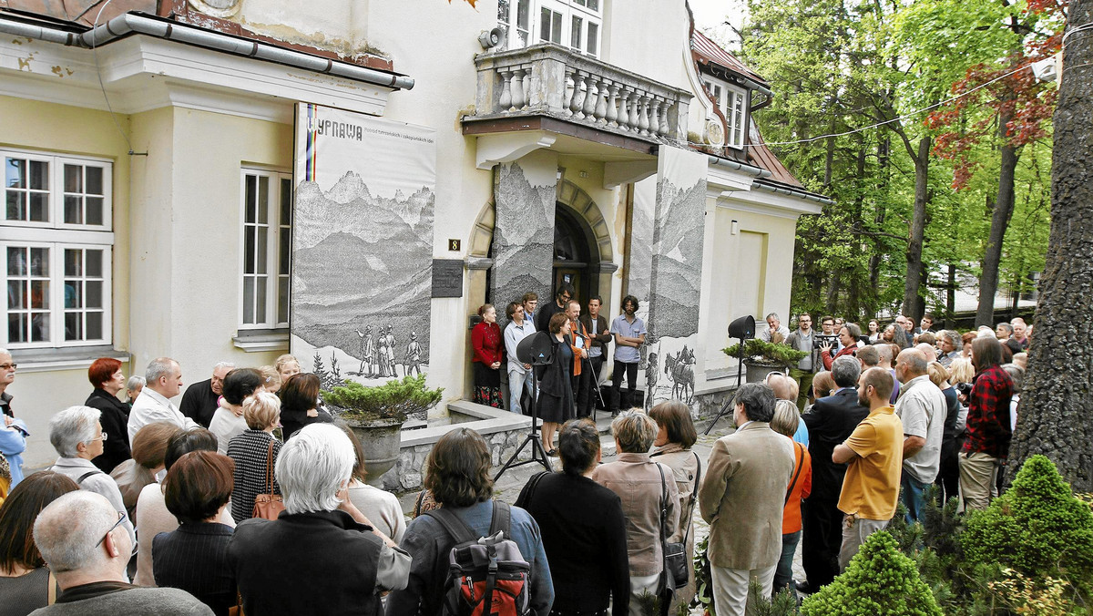 Muzeum Tatrzańskie podpisało list intencyjny o współpracy z ośmioma największymi muzeami górskimi z Europy. Placówki chcą m.in. stowarzyszenia międzynarodowego związku muzeów górskich i wspólnego pozyskiwania funduszy unijnych w przyszłej perspektywie na lata 2014-2020.