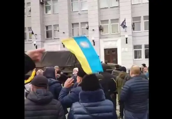 W Berdiańsku Ukraińcy wyszli protestować. Powiedzieli Rosjanom, co myślą o ich okupacji