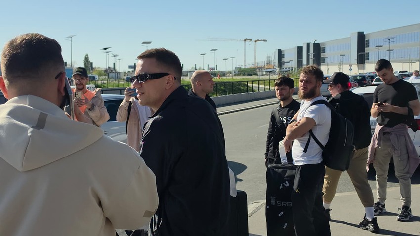 Poznati na aerodromu