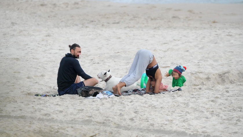 Ola Szwed na plaży