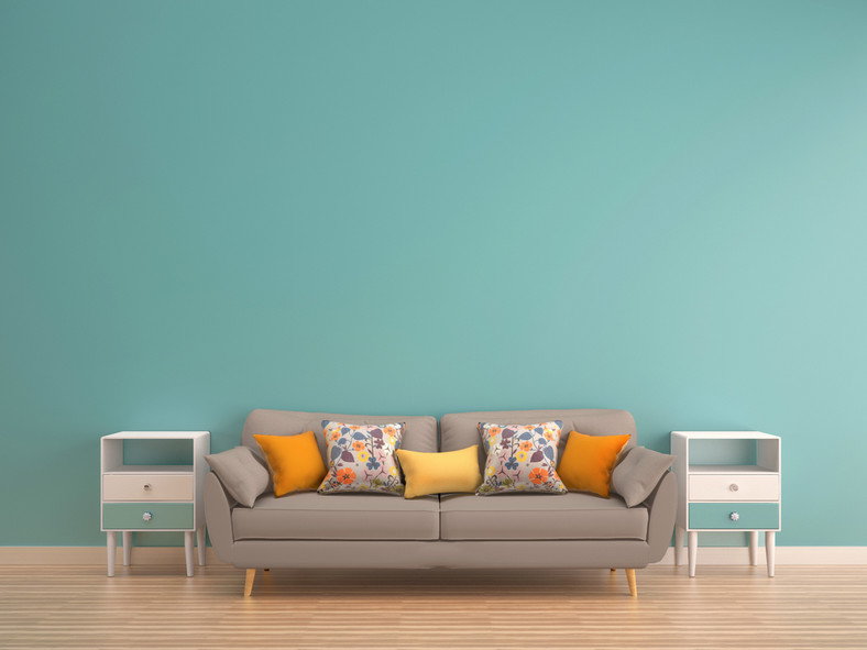 Intensywne kolory w salonie: jak je łączyć, żeby nie przesadzić?