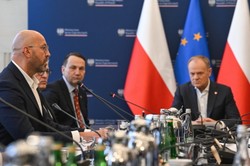 Zwrot akcji ws. ewakuacji Polaków na Bliskim Wschodzie. Sikorski zapowiada