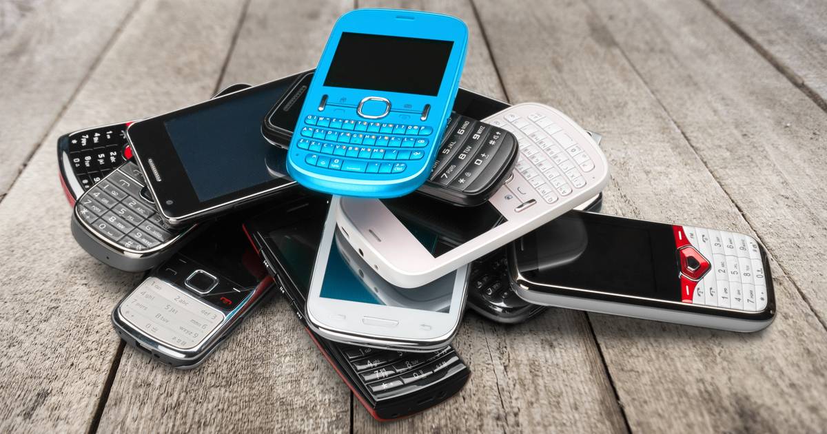 Te stare telefony wracają do łask. Kolekcjonerzy płacą krocie za kultowe modele