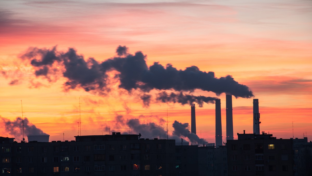 Budowa nowego bloku energetycznego na węgiel w Zakładach Azotowych Puławy ma rozpocząć się w trzecim kwartale br., a jej rozruch może nastąpić na przełomie 2021 i 2022 r. – poinformowali przedstawiciele kierownictwa Grupy Azoty Puławy.