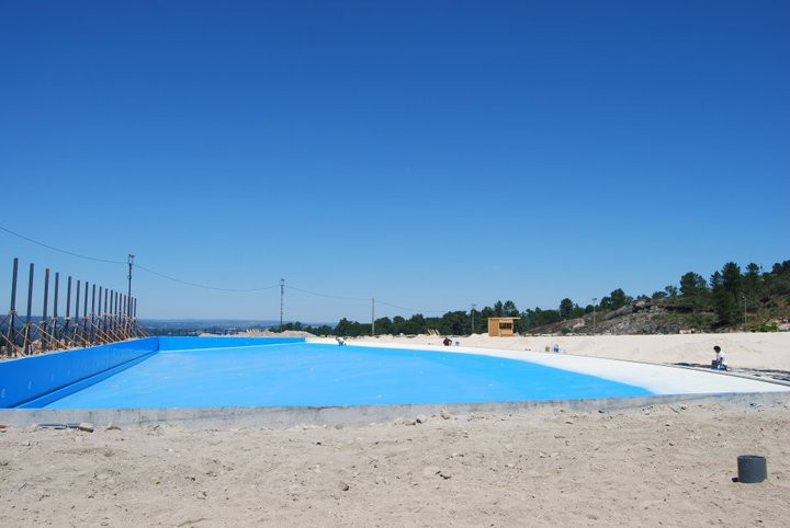 Portugalia - sztuczna plaża w Mangualde