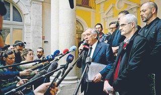 Zmowa milczenia w katolickiej szkole. Mechanizm ciszy i skandalu