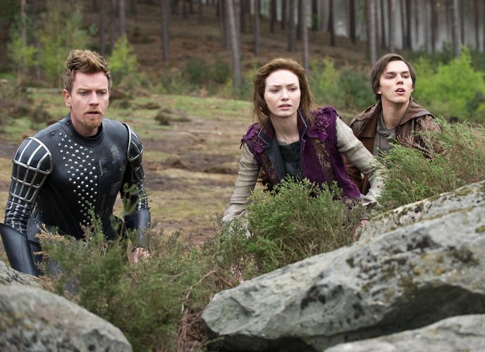 Ewan McGregor, Eleanor Tomlinson i Nicholas Hoult