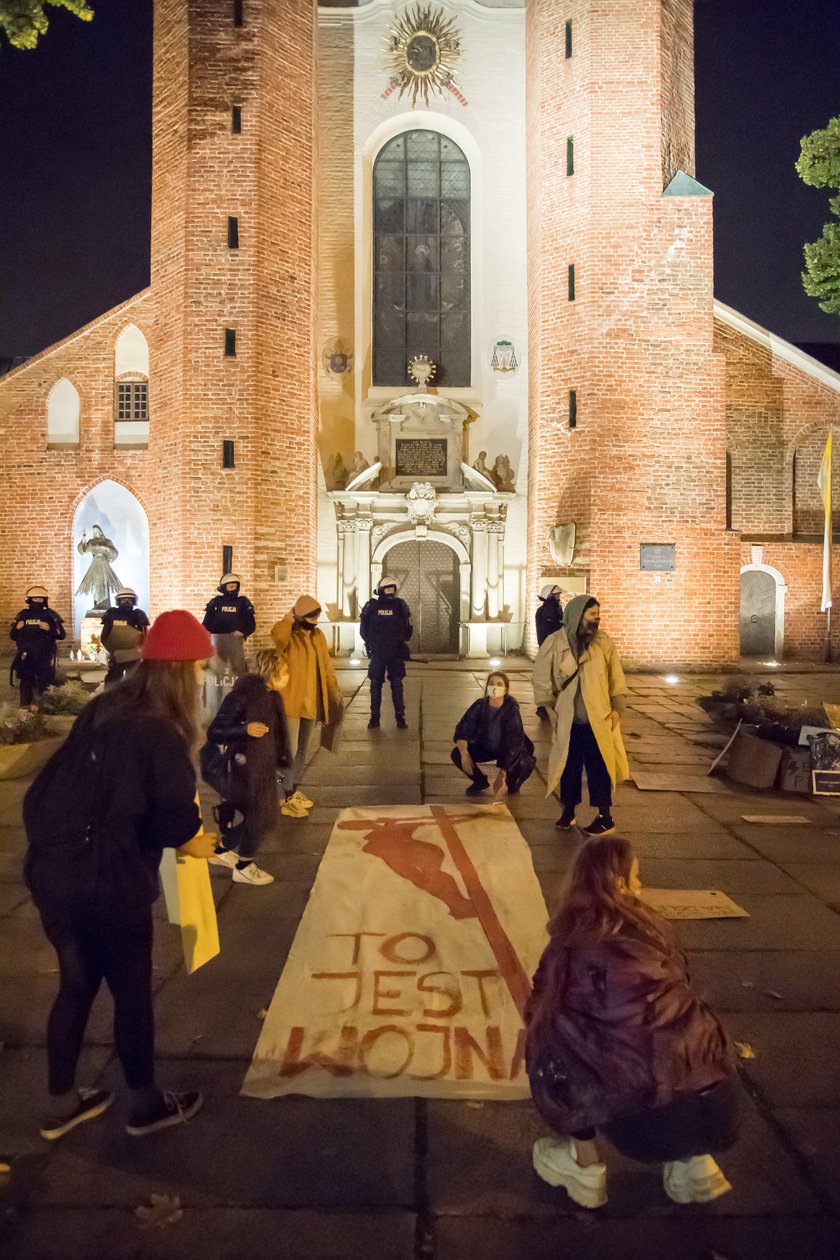 Zbigniew Ziobro zapowiada konsekwencje wobec protestujących w kościołach