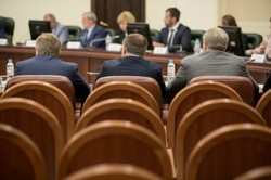 Rząd zapowiada repolonizację firm. Jakie przedsiębiorstwa chce pozyskać?