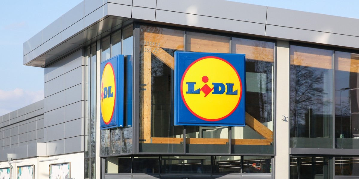 Lidl uruchomi 5 kwietnia sklep internetowy. Będzie można w nim kupić m.in odzież, artykuły do domu czy sprzęt AGD.