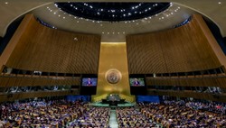 "Splot horrorów odczuwa cały świat", a "instytucje ONZ utknęły w czasie"