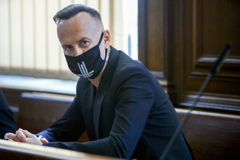 Nergal na ławie oskarżonyych za znieważenie godła