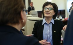 Elżbieta Witek o zmianie konstytucji: To nie jest pomysł prezydenta, to pomysł PiS