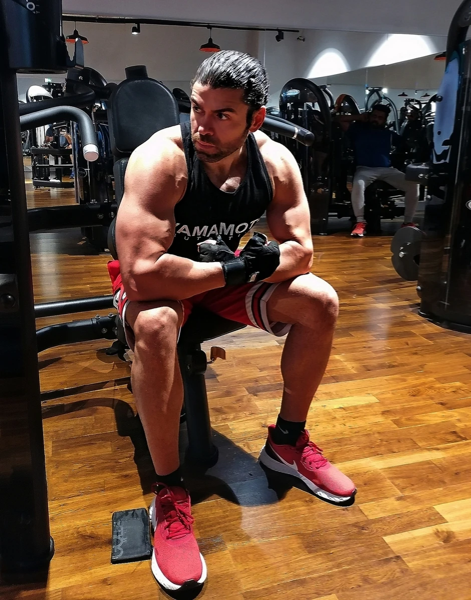 Rad, red i disciplina! Miroslav Žikić u teretani