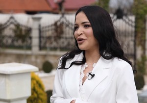 Aleksandra Mladenović, emisija "Metar moga sela"