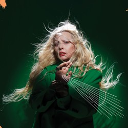 "Runo" - Nosowska zapowiada album "Degrengolada". Posłuchaj